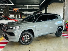 compass 2.0 blackhawk 4 turbo 4p automatico 2025 caxias do sul